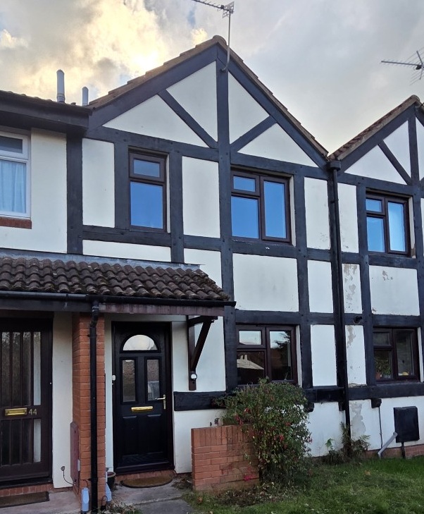 45 Bridle Road